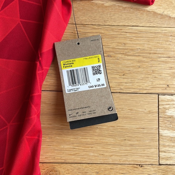 Nike Canada player jersey - Picture 3 of 4